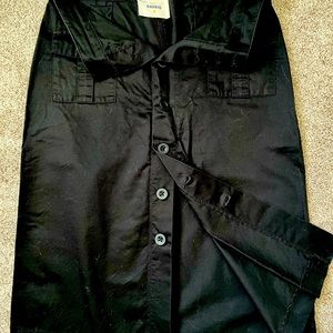 Gap knee length straight/fitted black skirt